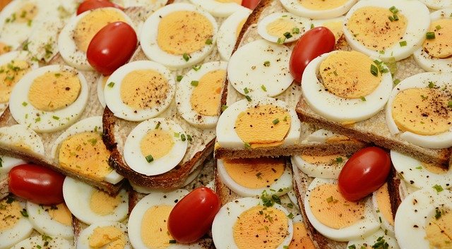 chléb s vajíčkem